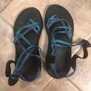 Chacos size 8